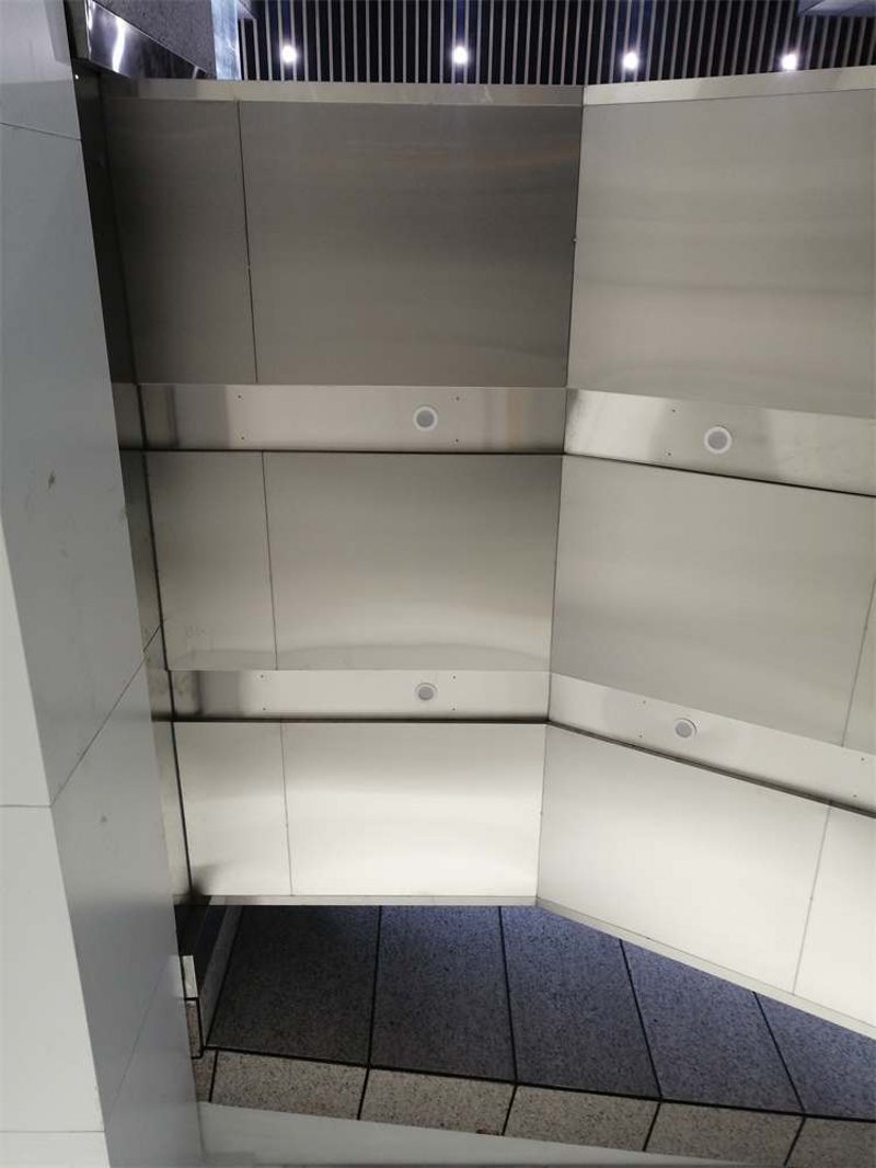 电梯门套装修：提升居住品质的新风尚